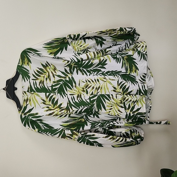 Ashley Stewart tropical palm print true wrap top, long sleeve, linen summer top - Picture 8 of 8